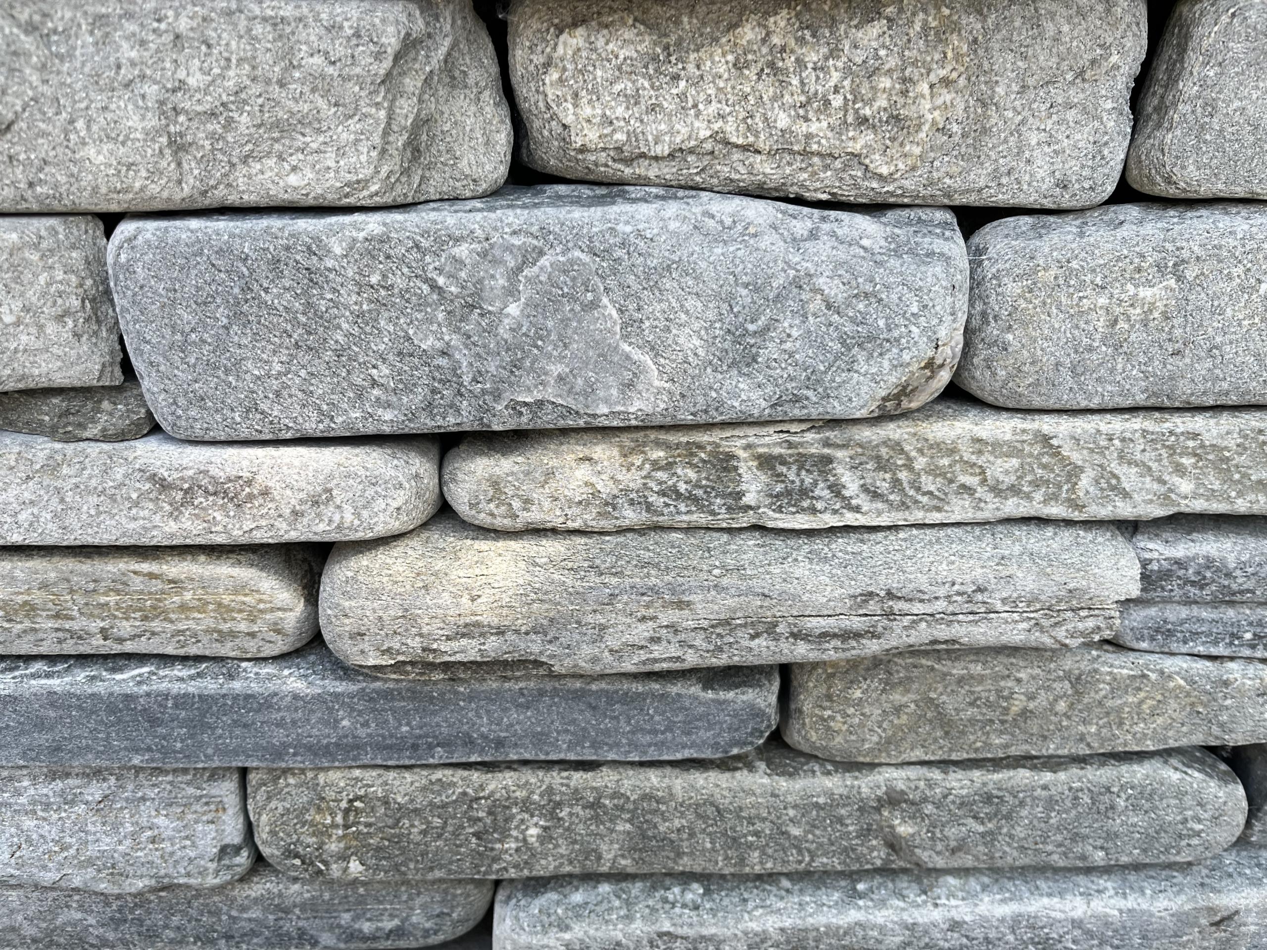 Ionia Quartz Antique Wall Cladding