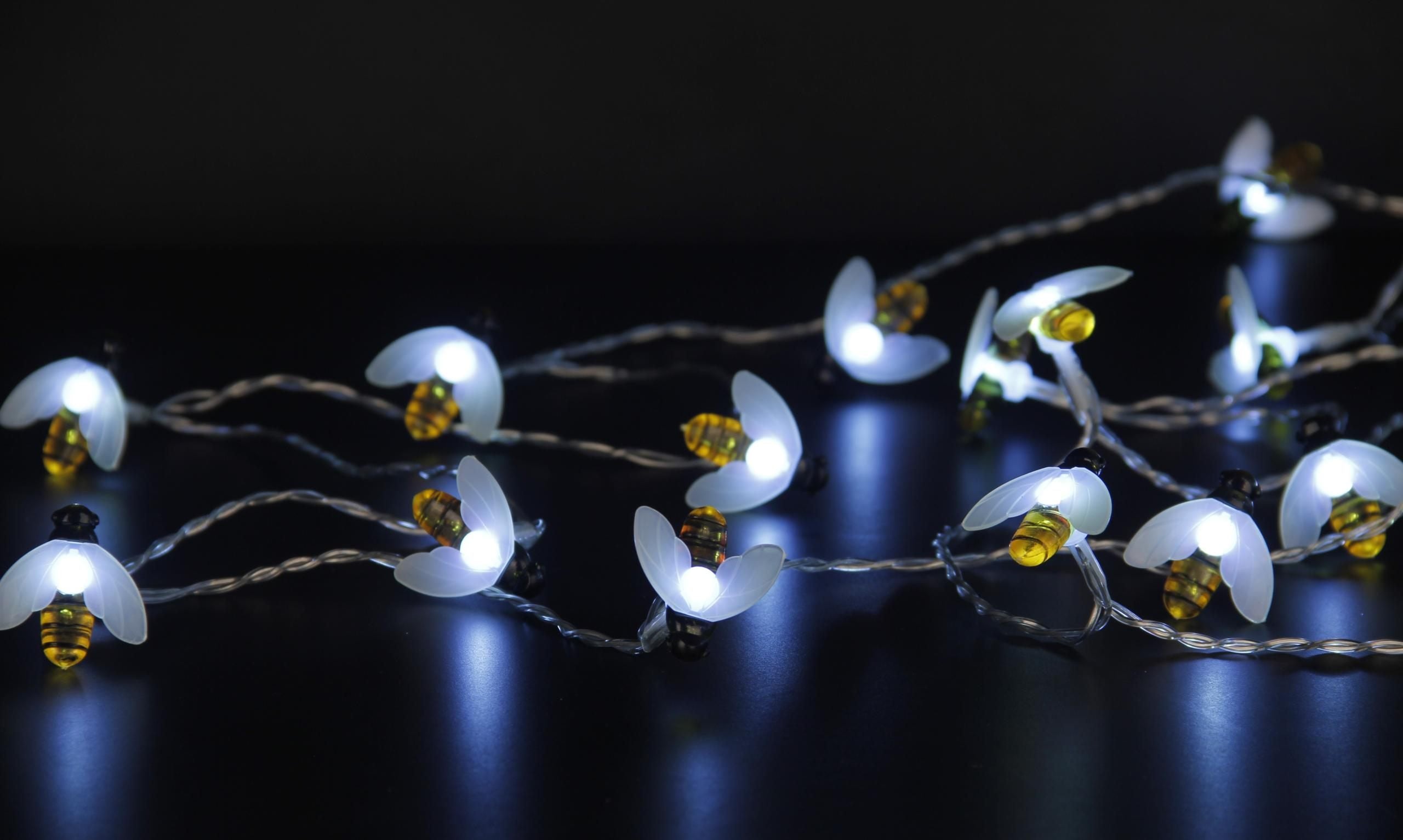 20 Solar White Bee Lights by NOMA