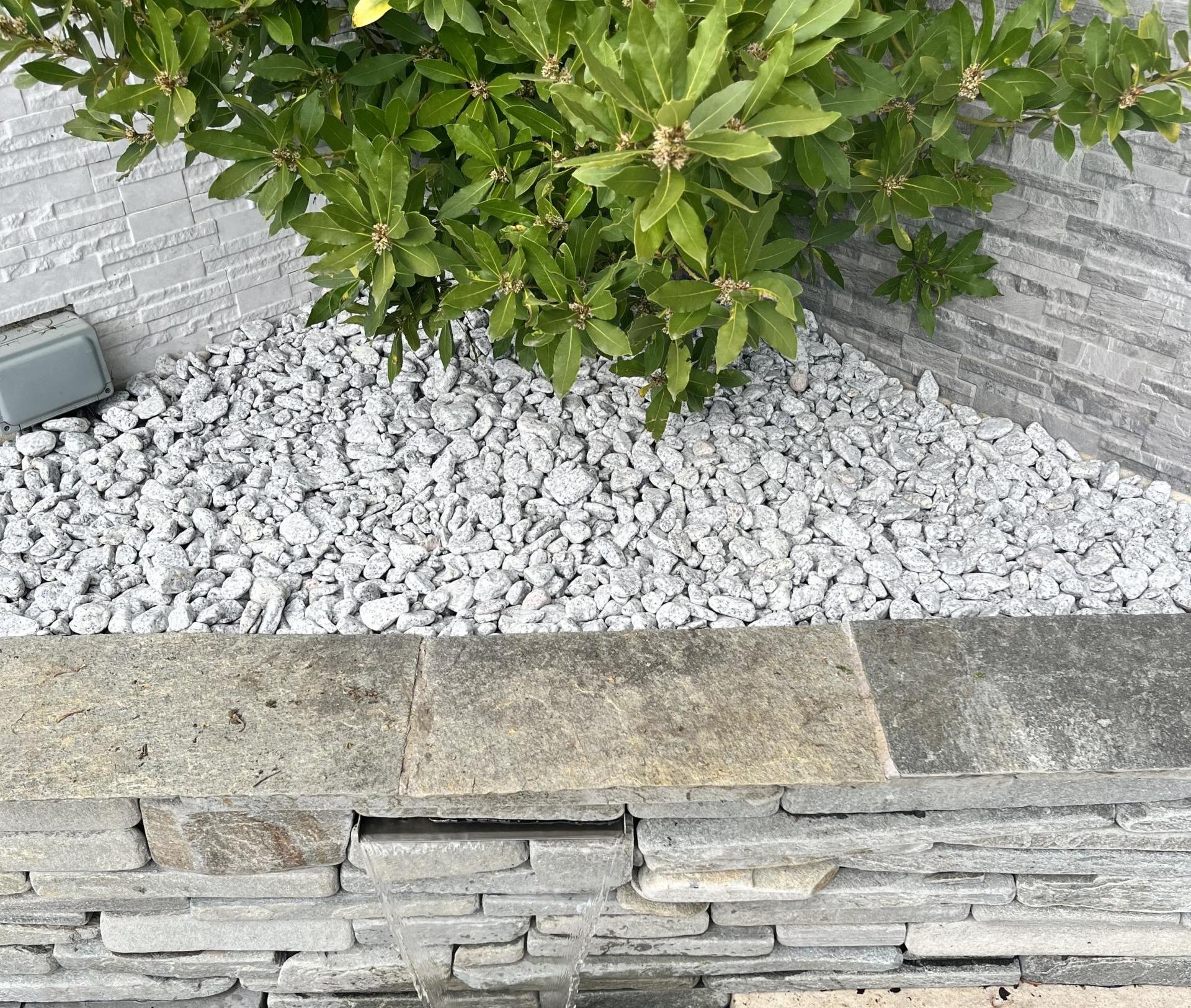 Ionia Quartz Coping