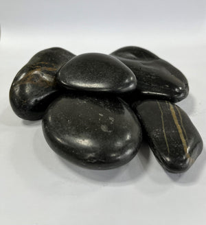 Polished Yellow Pebbles 30-50mm Application Photo