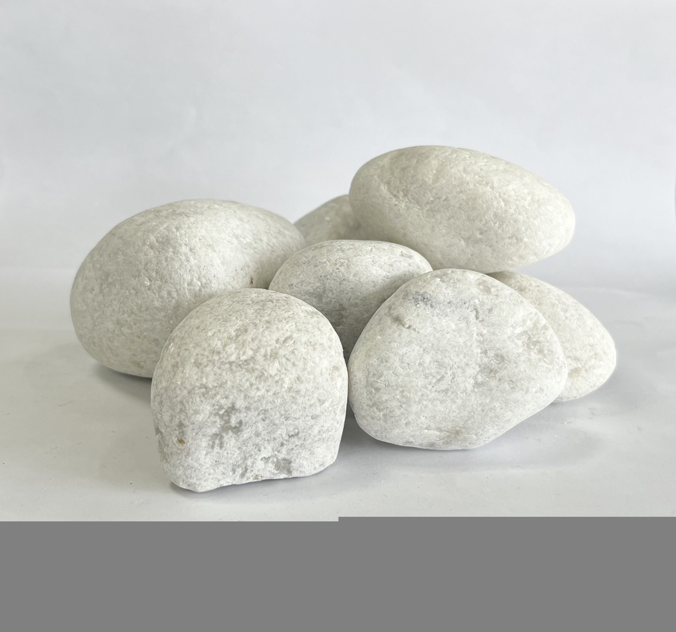 White Pebbles 40-90mm