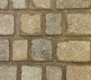 Antique Limestone 4 size mixed Setts 25-40mm
