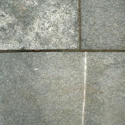 Ionia Quartz Sawn Edge Paving