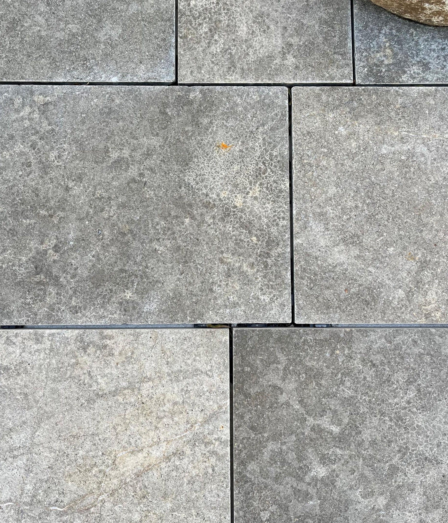 Moghara Grey Limestone - Acid Washed 400G