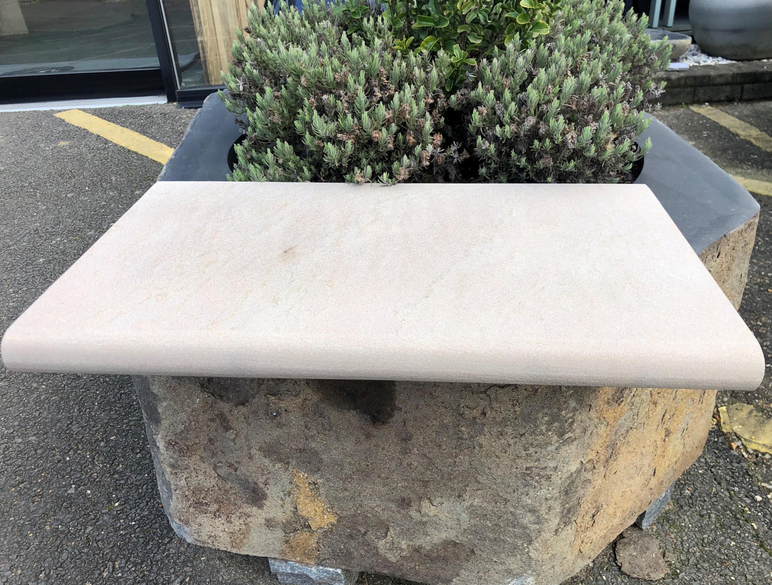 Sawn Buff Bullnosed Coping