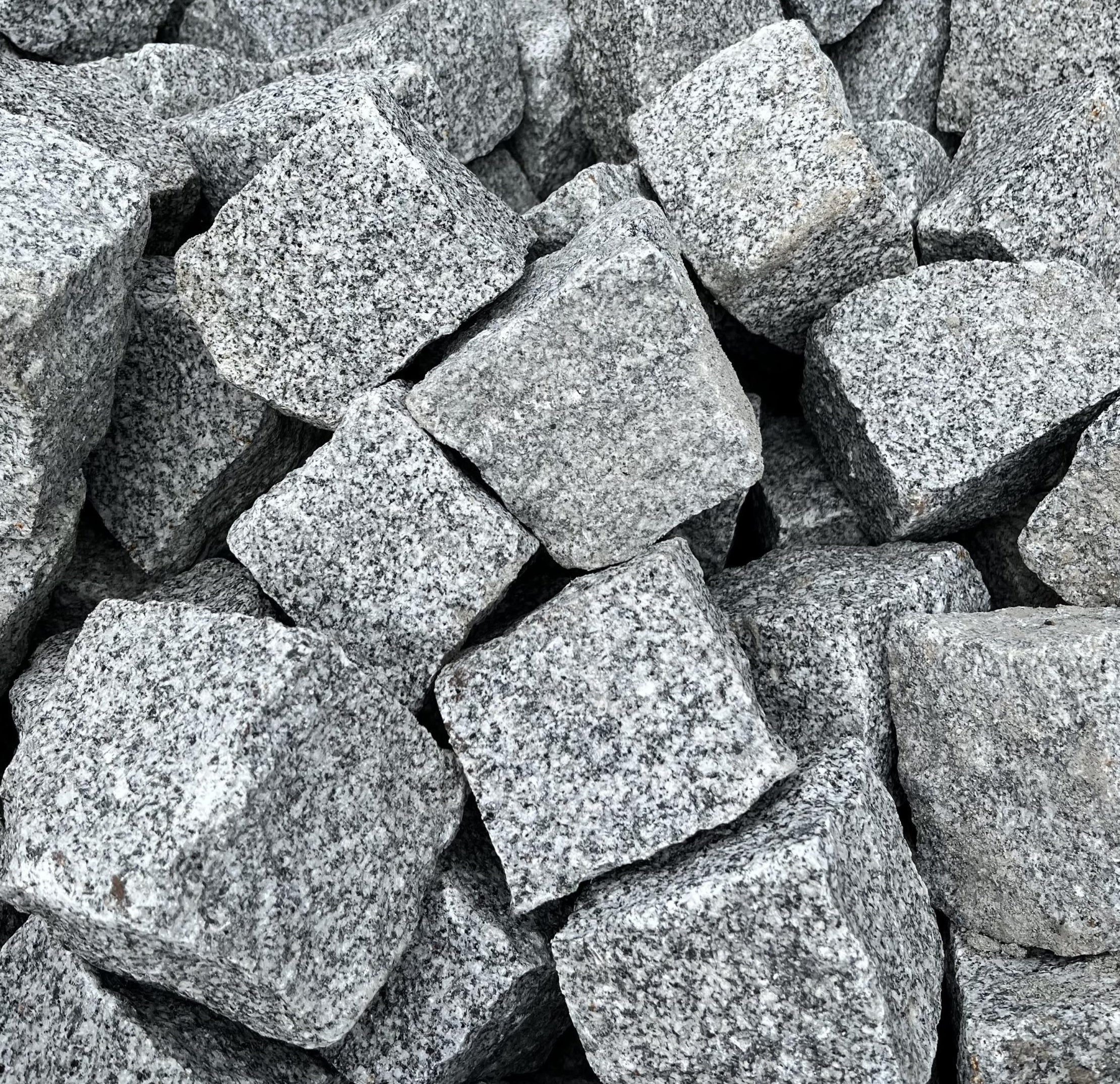 Silver Grey Granite Sett (Bergama)